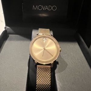 MOVADO BOLD Women’s gold tone mesh watch